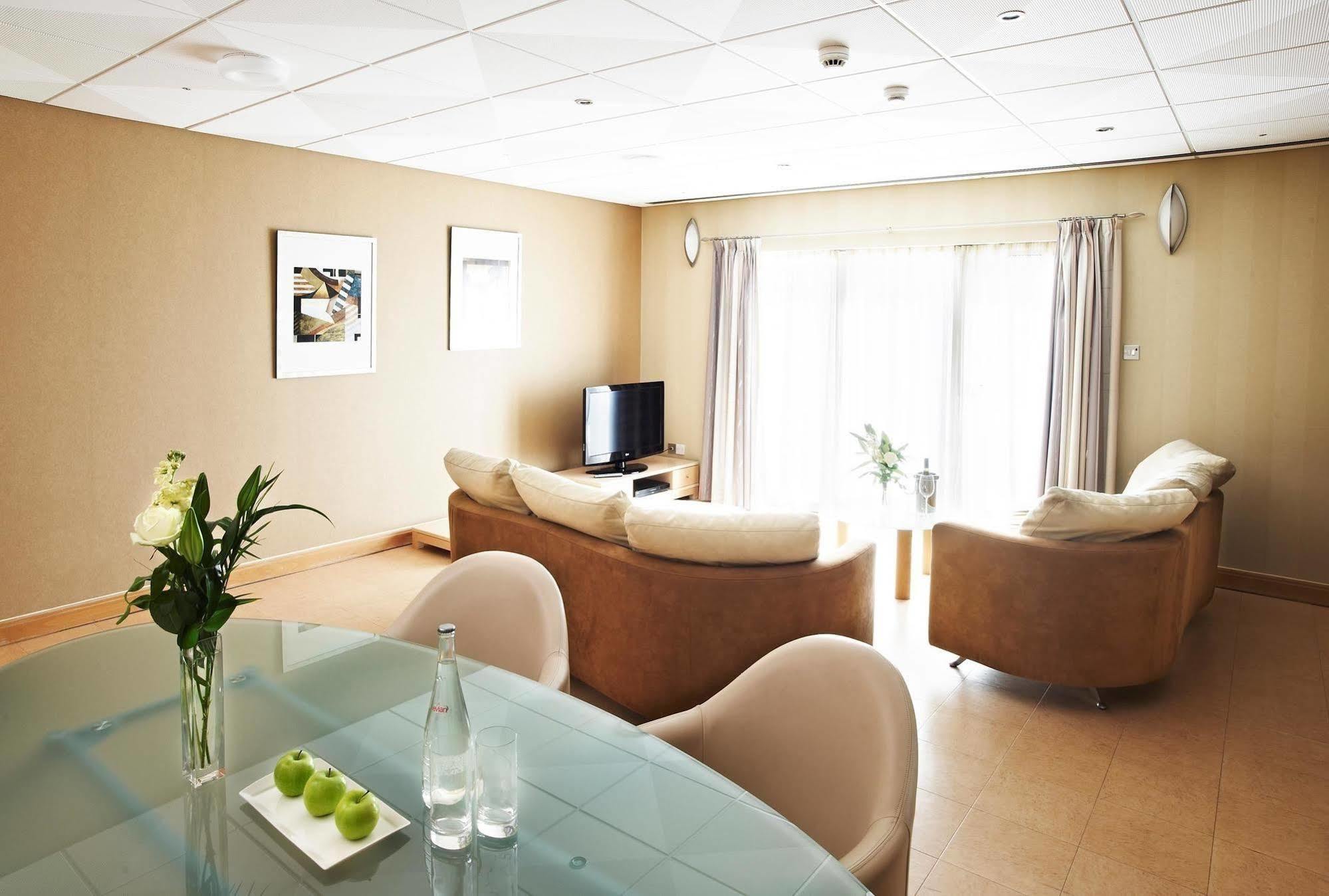 Cheadle House Hotel Екстериор снимка